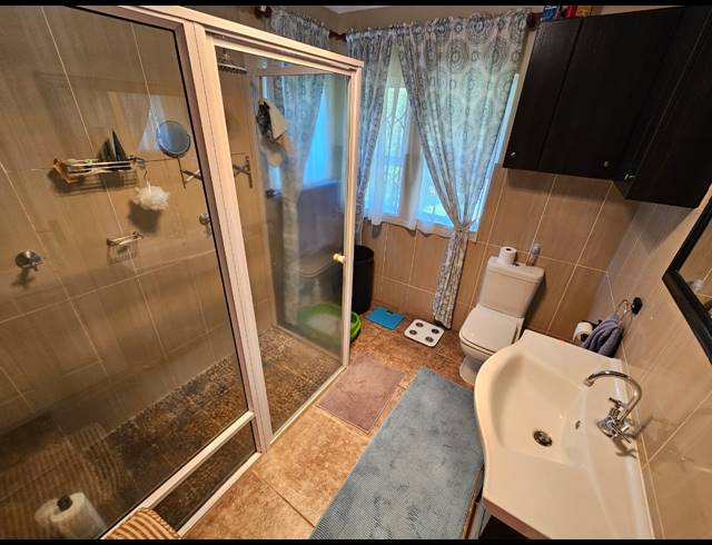 3 BEDROOM FREESTANDING FOR SALE IN WIGWAM
